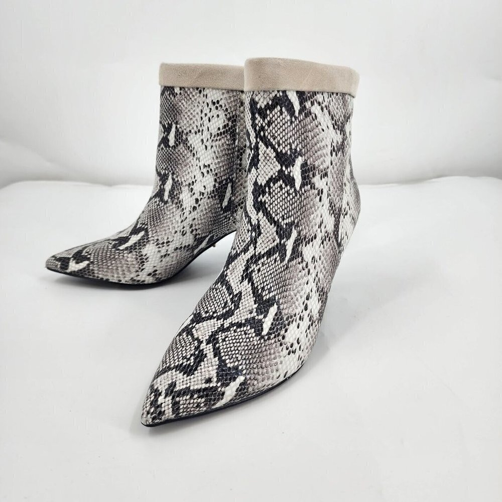 42 Gold Women's Olvy Snakeskin Print Heeled Booties Size 9.5M‎